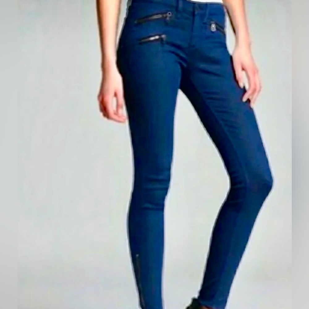 Aritzia Rag and Bone Women's Skinny Jeans - Dark Blue